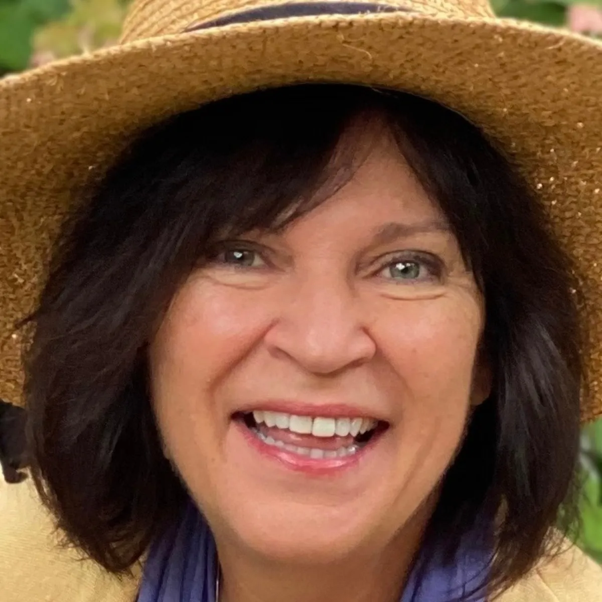 Do Christians Have to Get Married in a Church? – Topical Studies - Imagem do artigo original